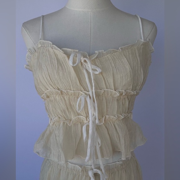 12th Tribe Women’s 2 Pc Crop Top Maxi Skirt Set Gauzy Cream Bows Size Small - Picture 2 of 14